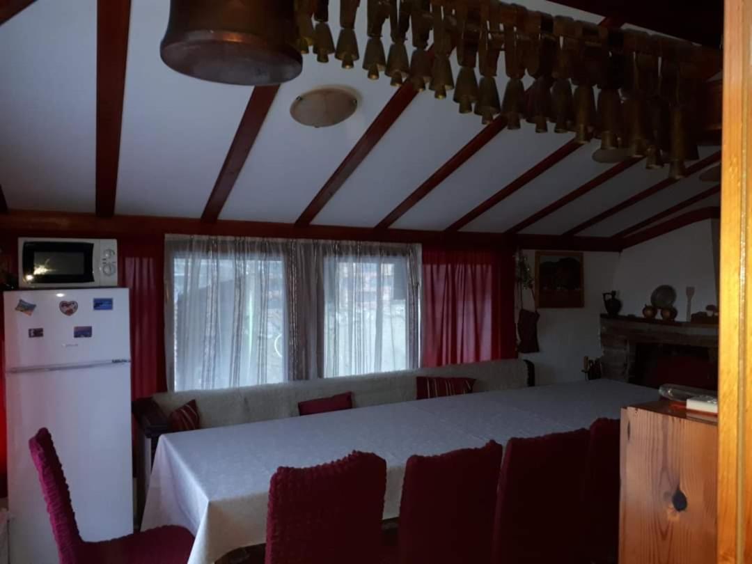 Къща За Гости Орфей Smolyan Eksteriør bilde