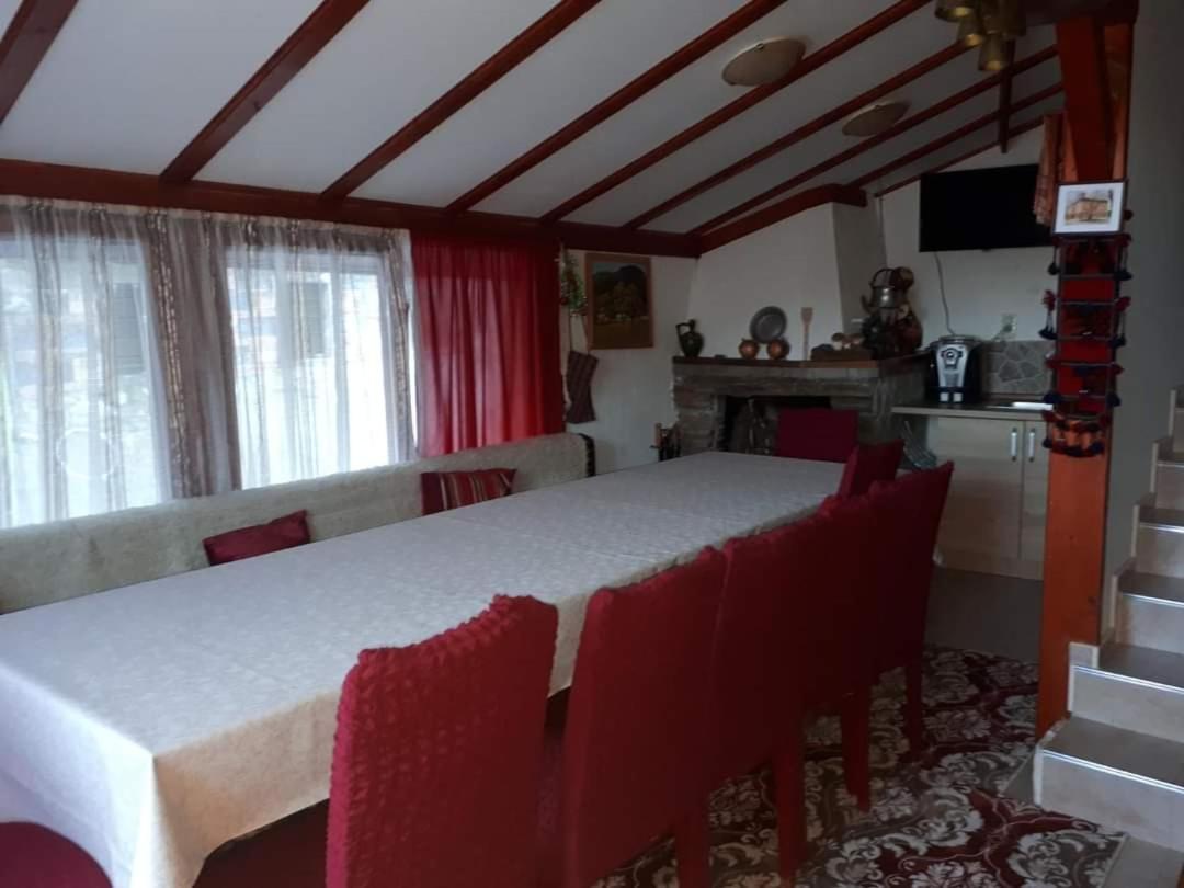 Къща За Гости Орфей Smolyan Eksteriør bilde